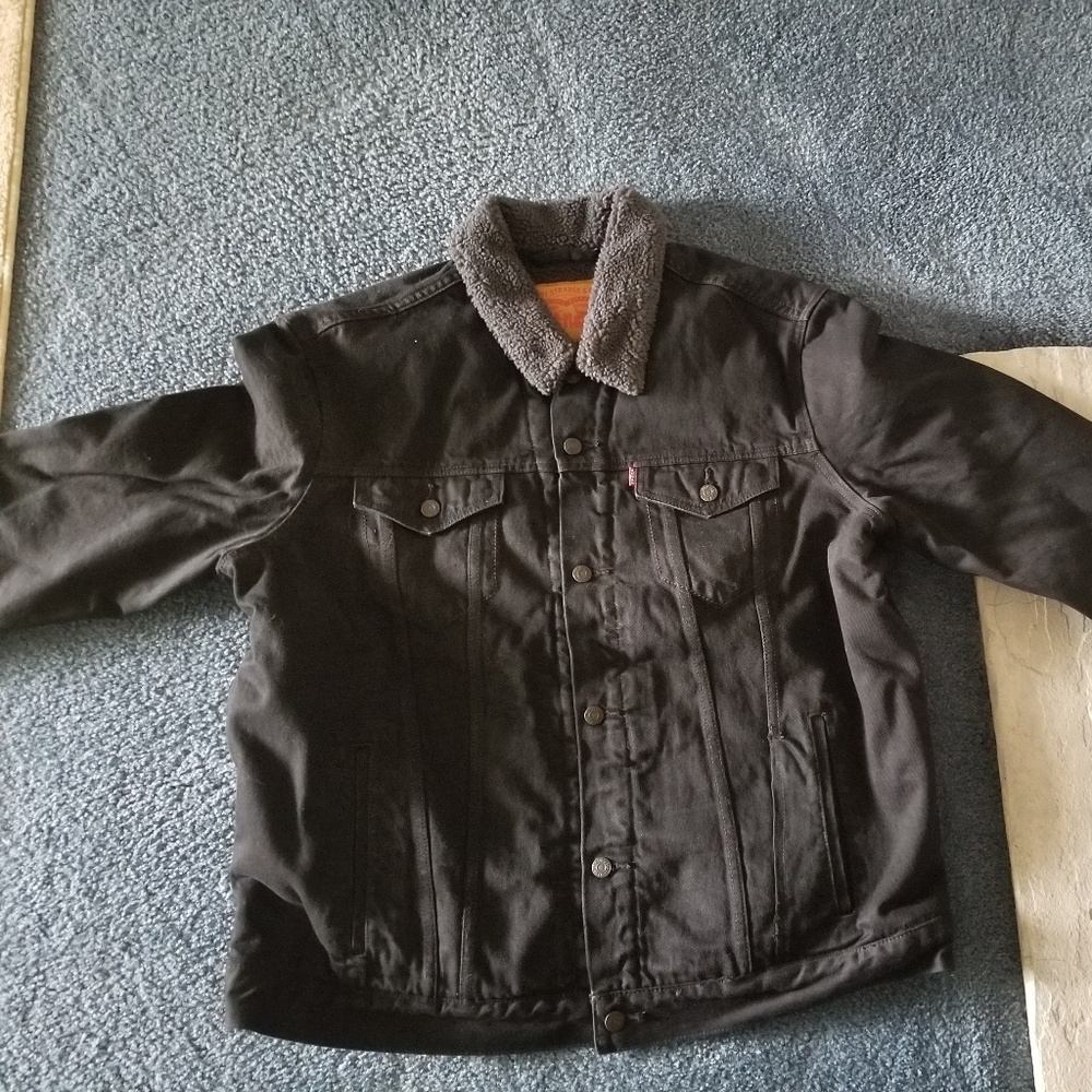 Levi's Black Trucker Sherpa